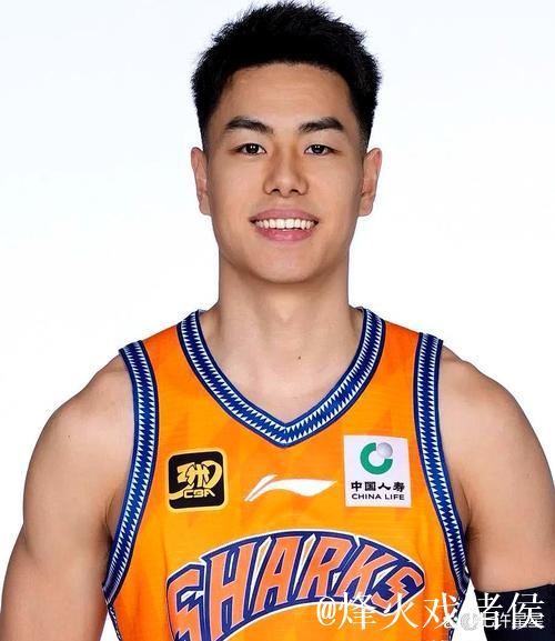 刘炜战北京失利引众怒!用人、防守、应变全线崩溃,是否该考虑下课? 刘炜战北京失利引众怒!用人、防守、应变全线崩溃,是否该考虑下课?